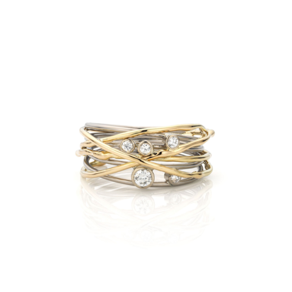 Entwinted love, gouden wikkelring met diamant - Afbeelding 3